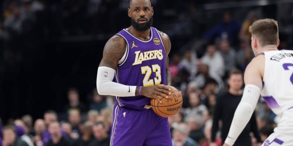 卢卡超级三双不手软 詹姆斯再秀隔扣轻伤不退赛