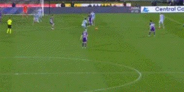 随着比分定格5-1,意甲倒数第一终于赢了,终结15轮不胜,太不容易了