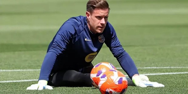 损人不利己？特狮拒绝签署医疗报告将被停薪罚款并剥夺队长袖标