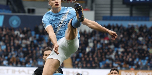 足坛一夜动态！马竞血洗皇马，利物浦被绝杀，曼联再造耻辱纪录